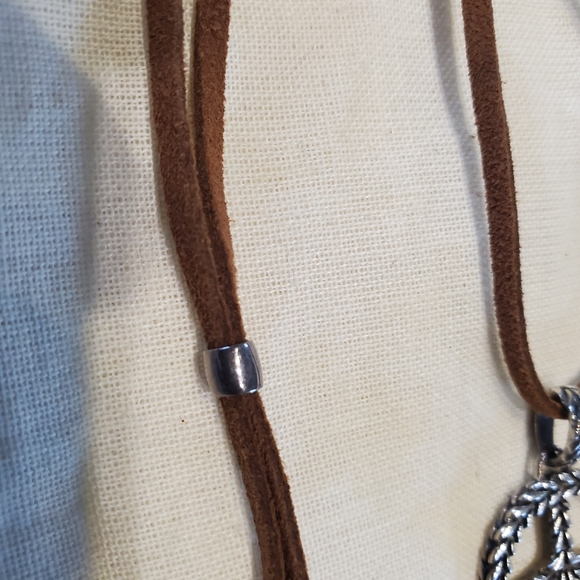 Necklace - Picture 4 of 4